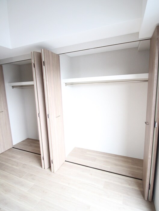 物件内観写真11　(収納)