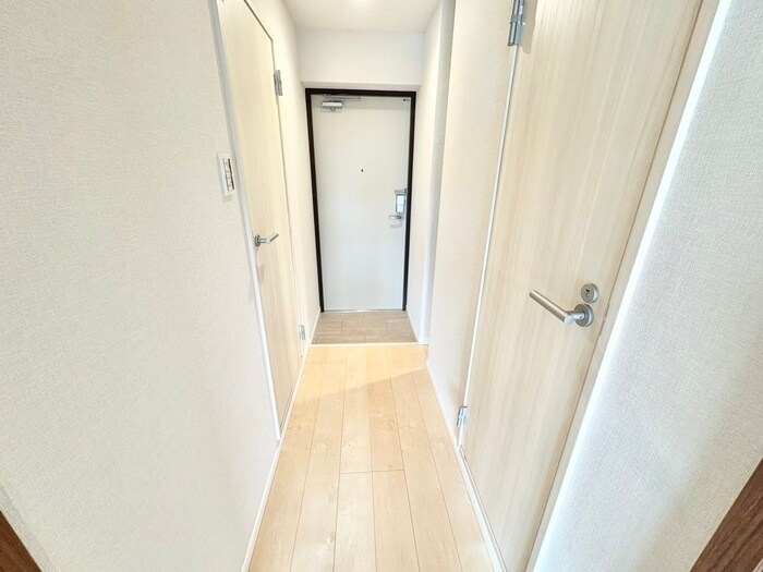 物件内観写真19　(廊下)