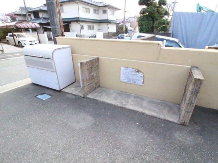 物件外観写真6　(建物設備)