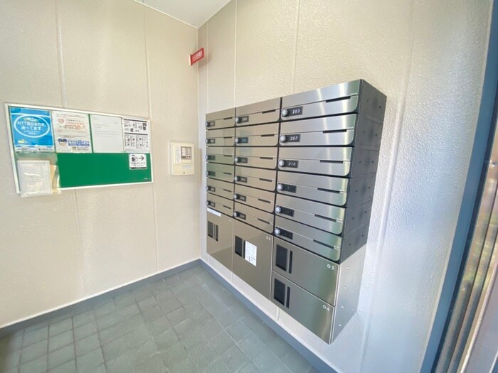 物件外観写真4　(建物設備)