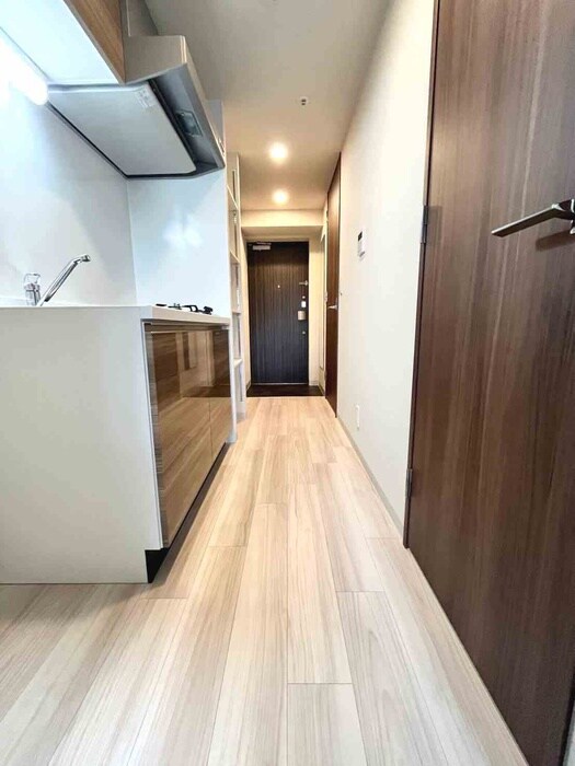 物件内観写真18　(廊下)