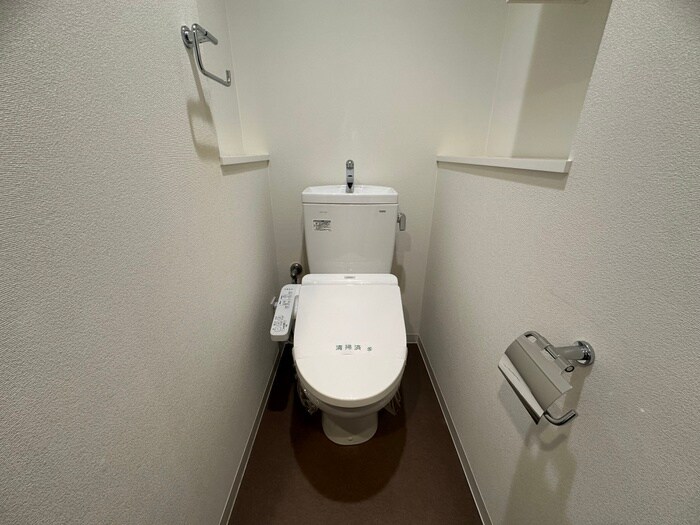 物件内観写真11　(トイレ)