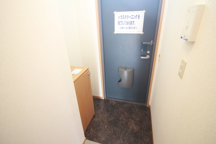 物件内観写真21　(玄関)