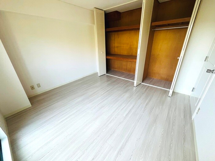 物件内観写真17　(居室)