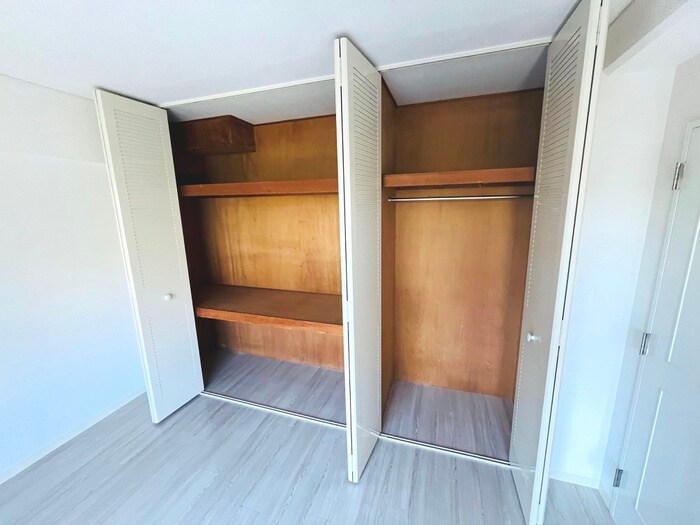 物件内観写真18　(収納)