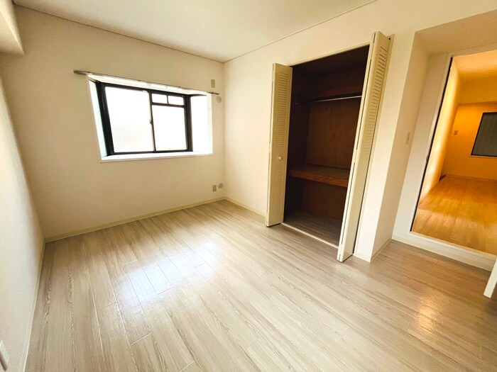 物件内観写真19　(居室)