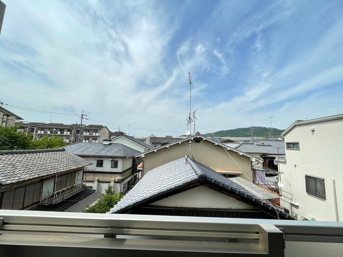 物件内観写真22　(室内からの展望)