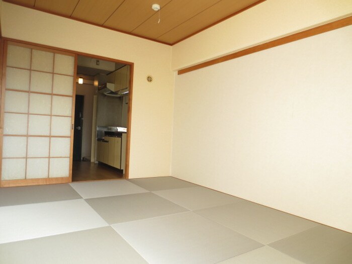 物件内観写真7　(居室)