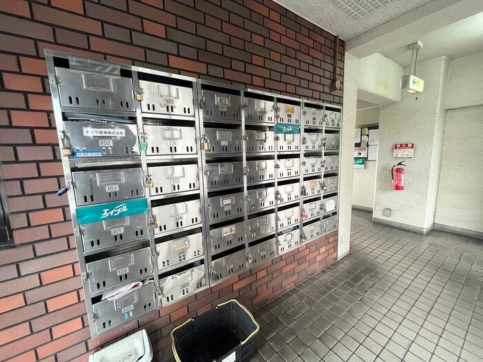 物件外観写真6　(建物設備)