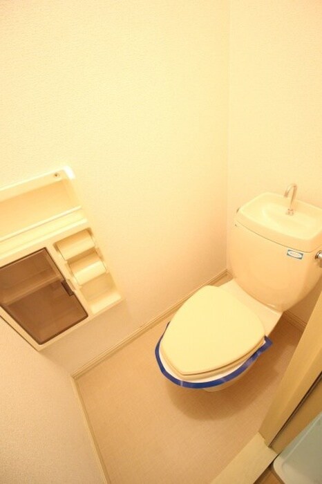 物件内観写真11　(トイレ)