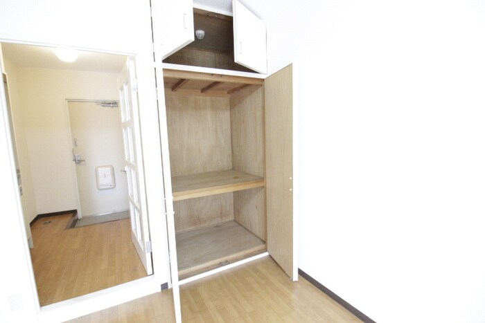 物件内観写真11　(収納)