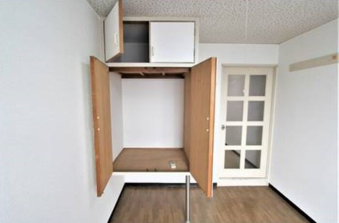 物件内観写真21　(収納)