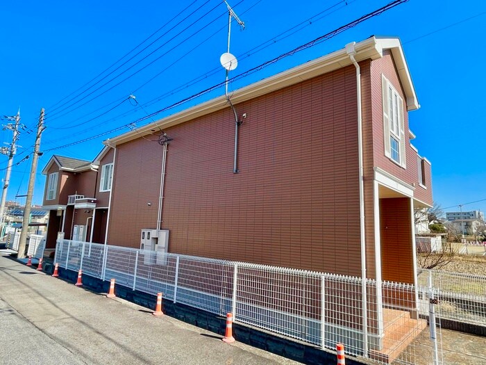 物件外観写真3　(外観写真)