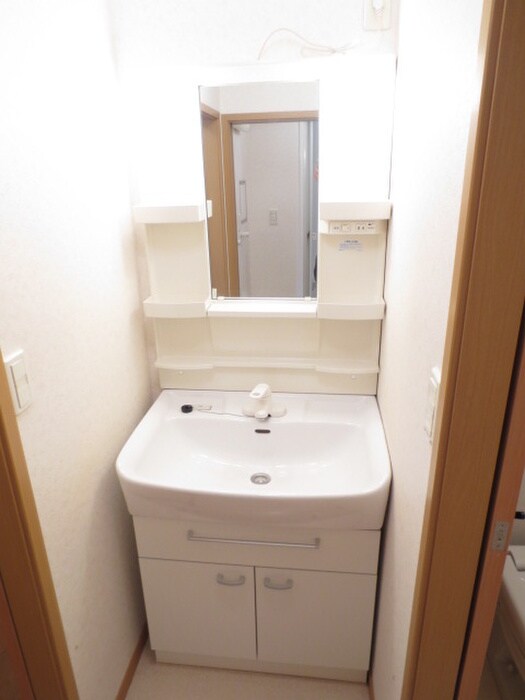 物件内観写真13　(洗面)