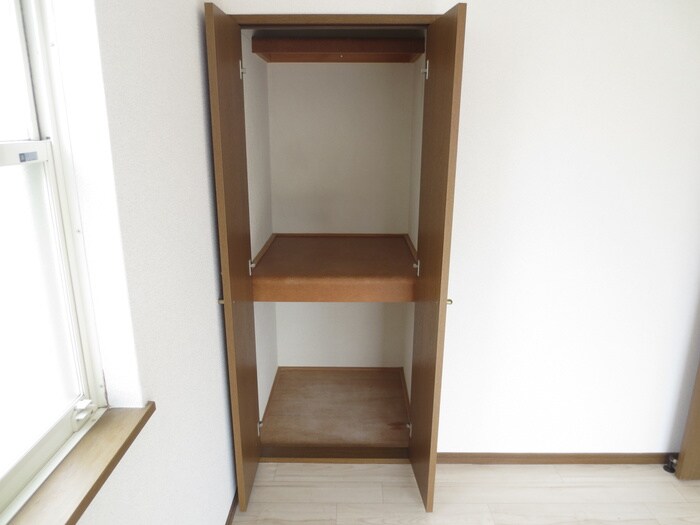 物件内観写真18　(収納)