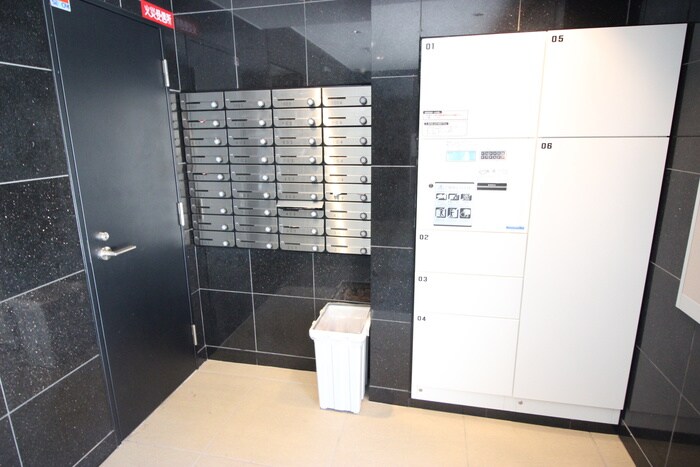 物件外観写真4　(建物設備)