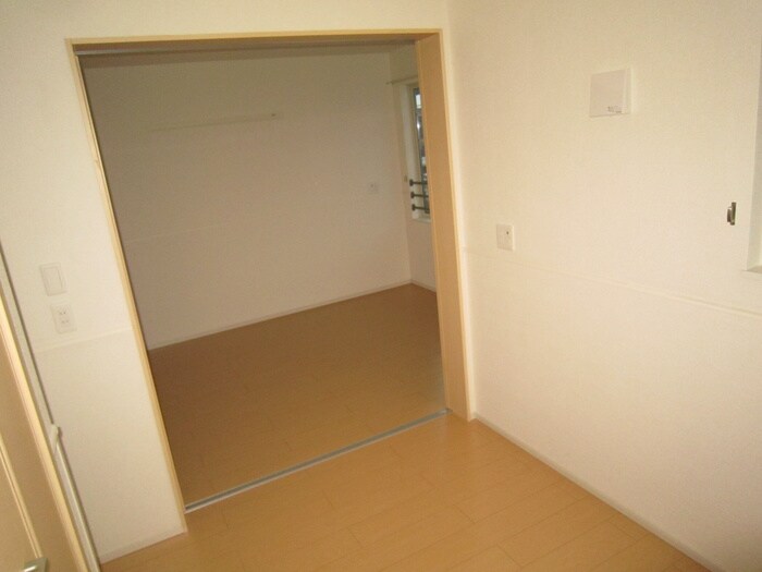 物件内観写真6　(内観写真)