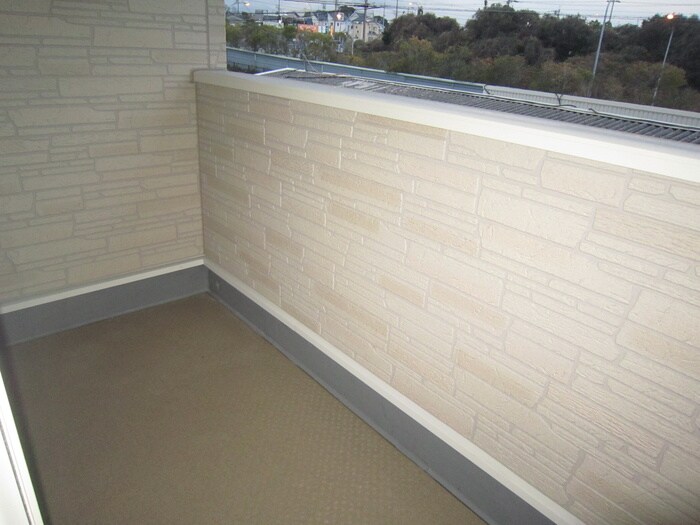 物件内観写真13　(ベランダ・バルコニー)