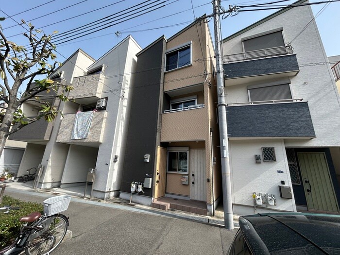 物件外観写真4　(外観写真)