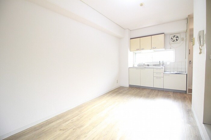 物件内観写真12　(居室)