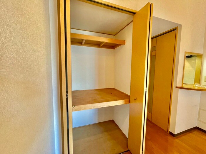 物件内観写真16　(収納)