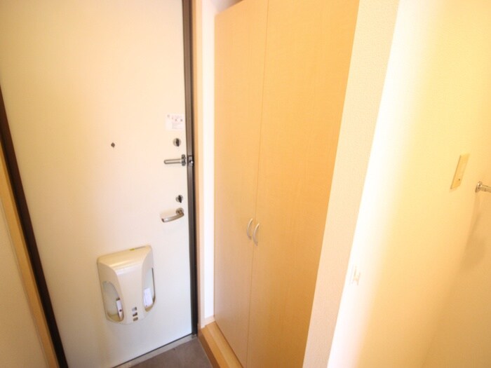 物件内観写真18　(靴箱)