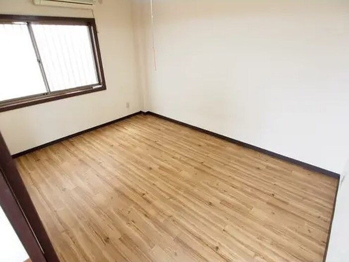 物件内観写真14　(居室)