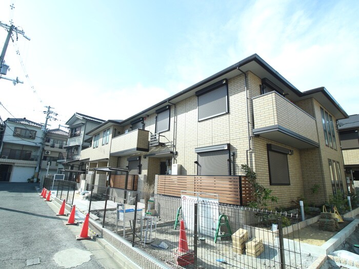 物件外観写真3　(周辺環境)