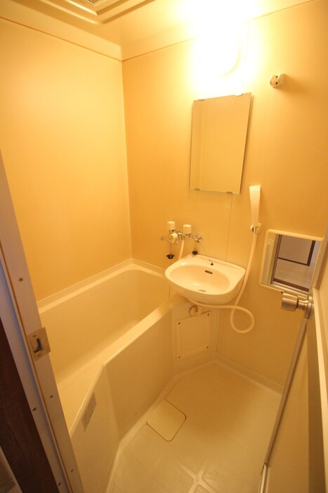 物件内観写真13　(バス／シャワールーム等)