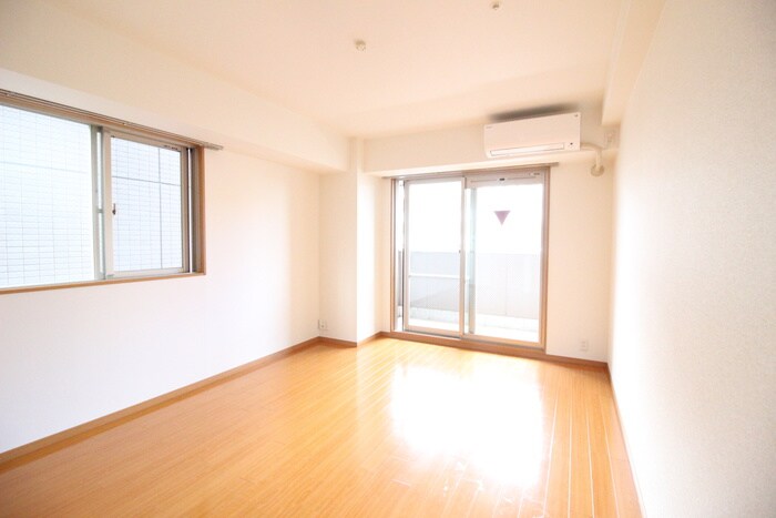 物件内観写真6　(居室)