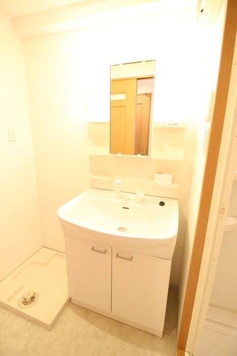 物件内観写真10　(洗面)