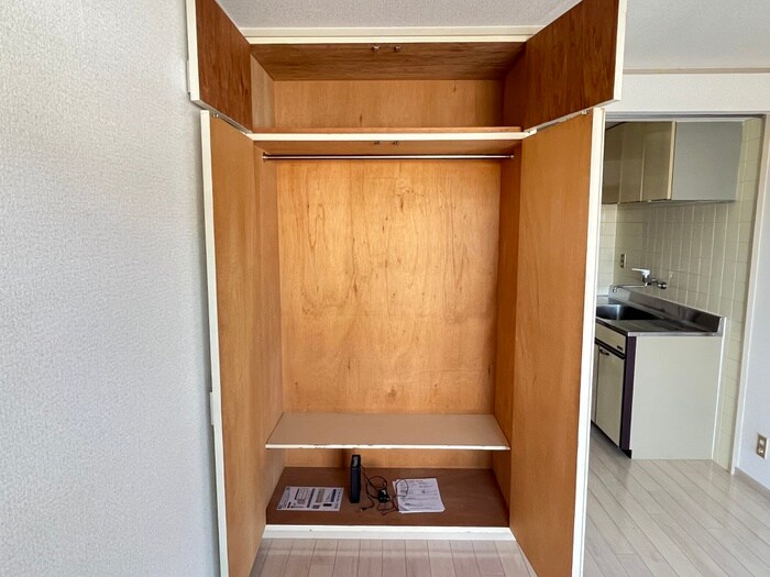 物件内観写真15　(収納)