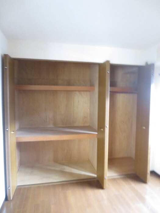 物件内観写真11　(収納)