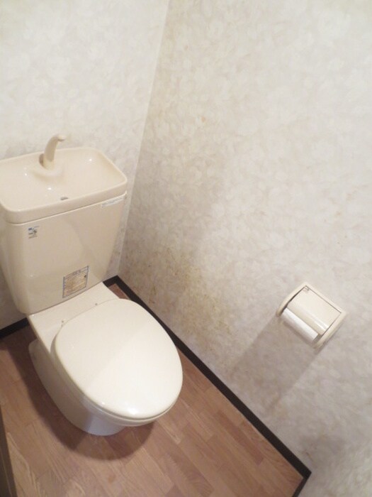 物件内観写真14　(トイレ)