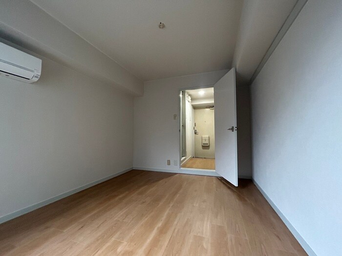 物件内観写真4　(居室)