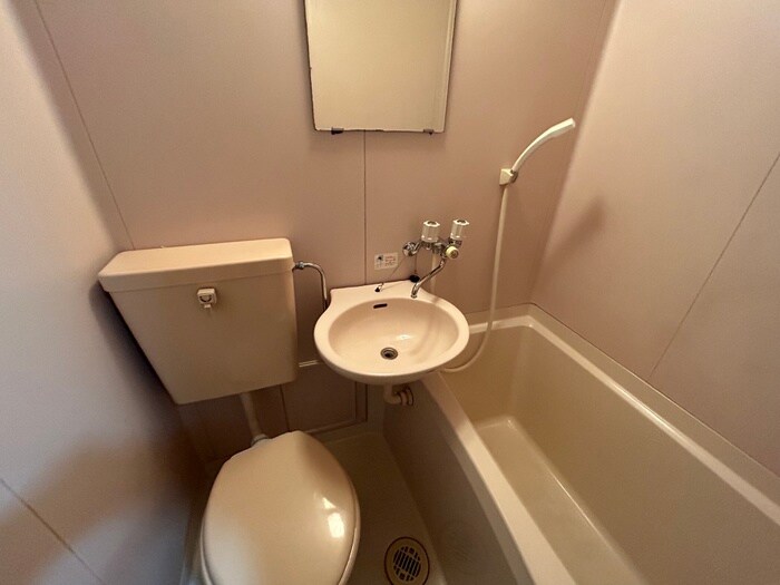 物件内観写真7　(洗面)