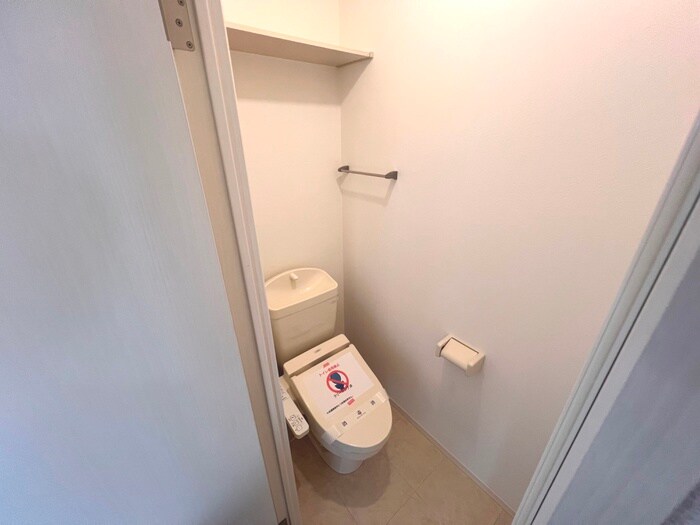 物件内観写真11　(トイレ)