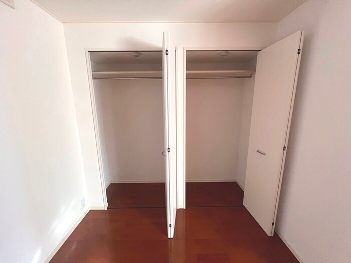 物件内観写真16　(収納)