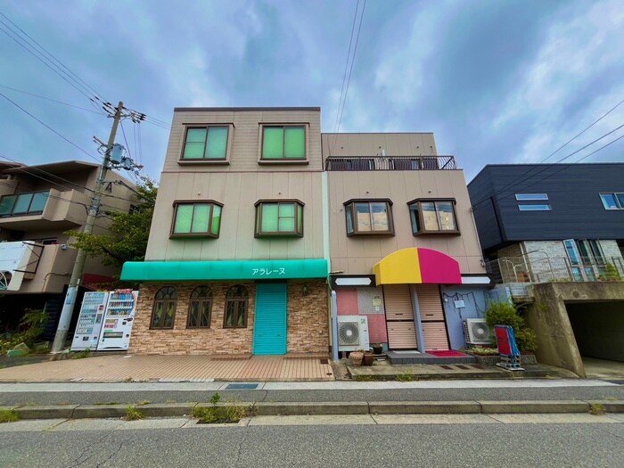 物件外観写真2　(外観写真)