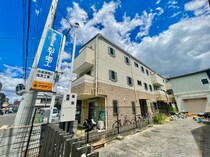 エヌエムヴァンキャトフの外観写真