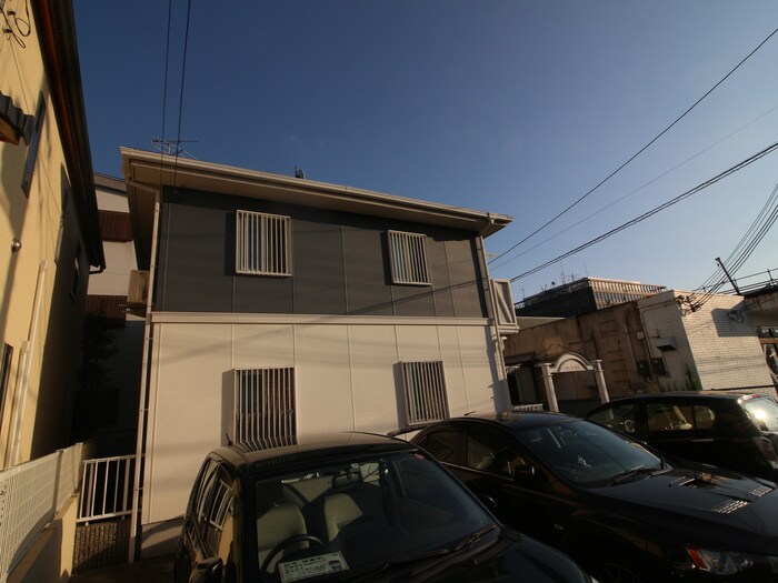 物件外観写真2　(外観写真)