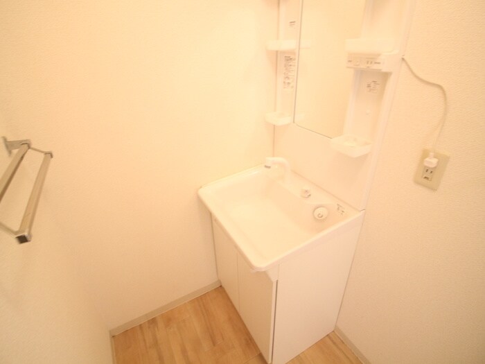 物件内観写真14　(洗面)