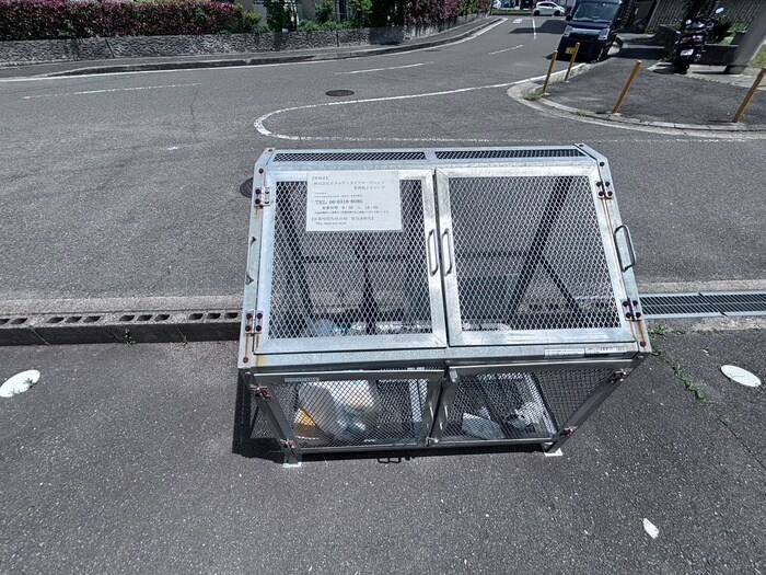 物件外観写真4　(建物設備)