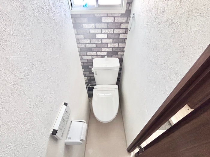 物件内観写真16　(トイレ)