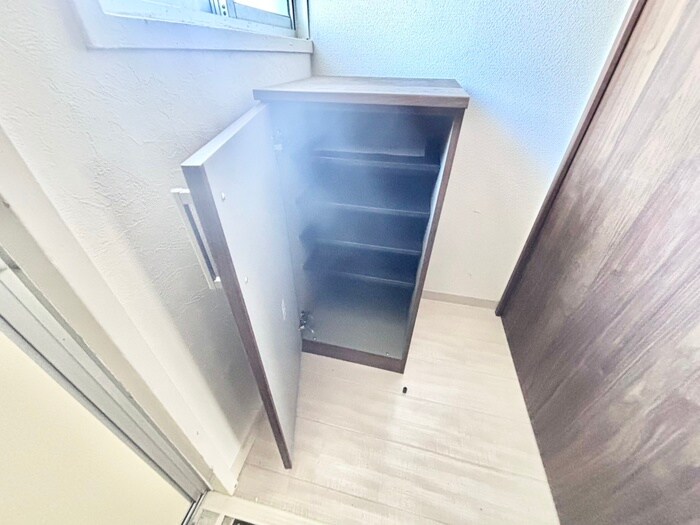 物件内観写真20　(靴箱)