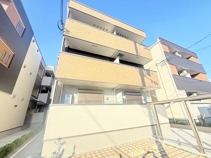 物件外観写真1　(外観写真)