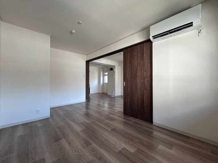 物件内観写真19　(居室)