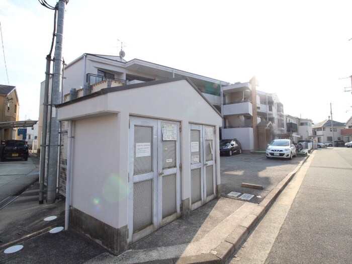 物件外観写真6　(外観写真)