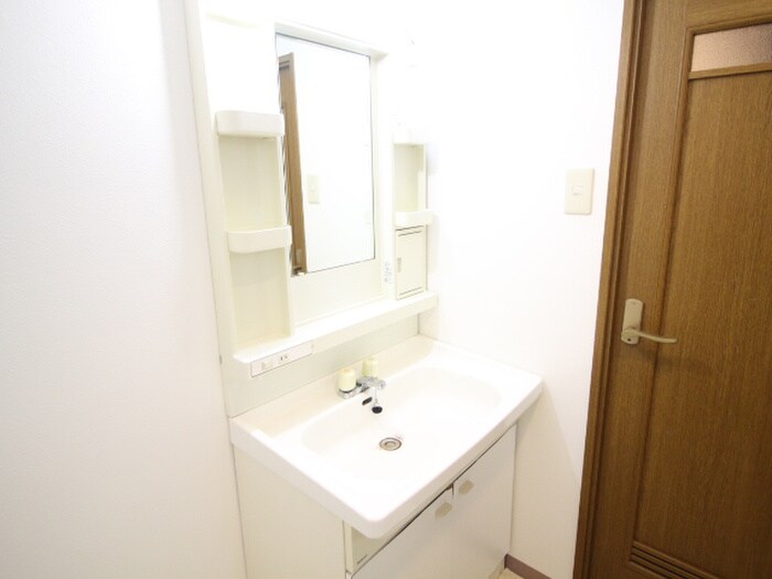 物件内観写真11　(洗面)