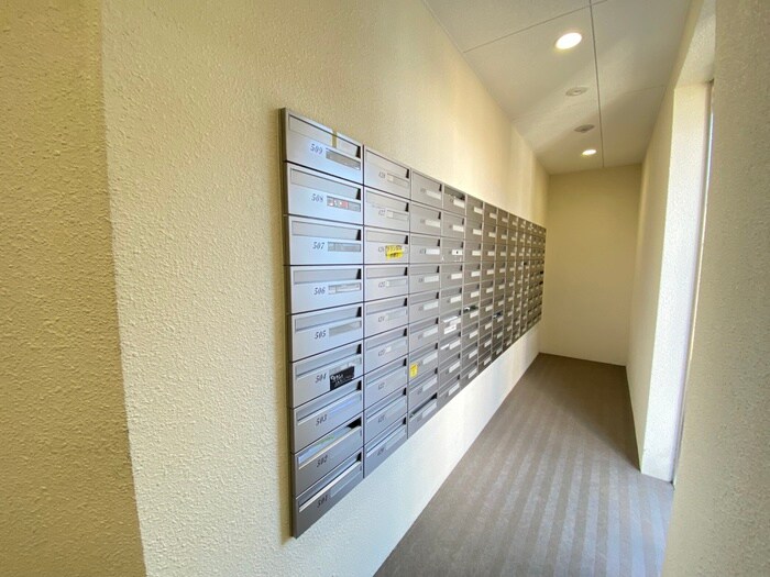 物件外観写真4　(建物設備)